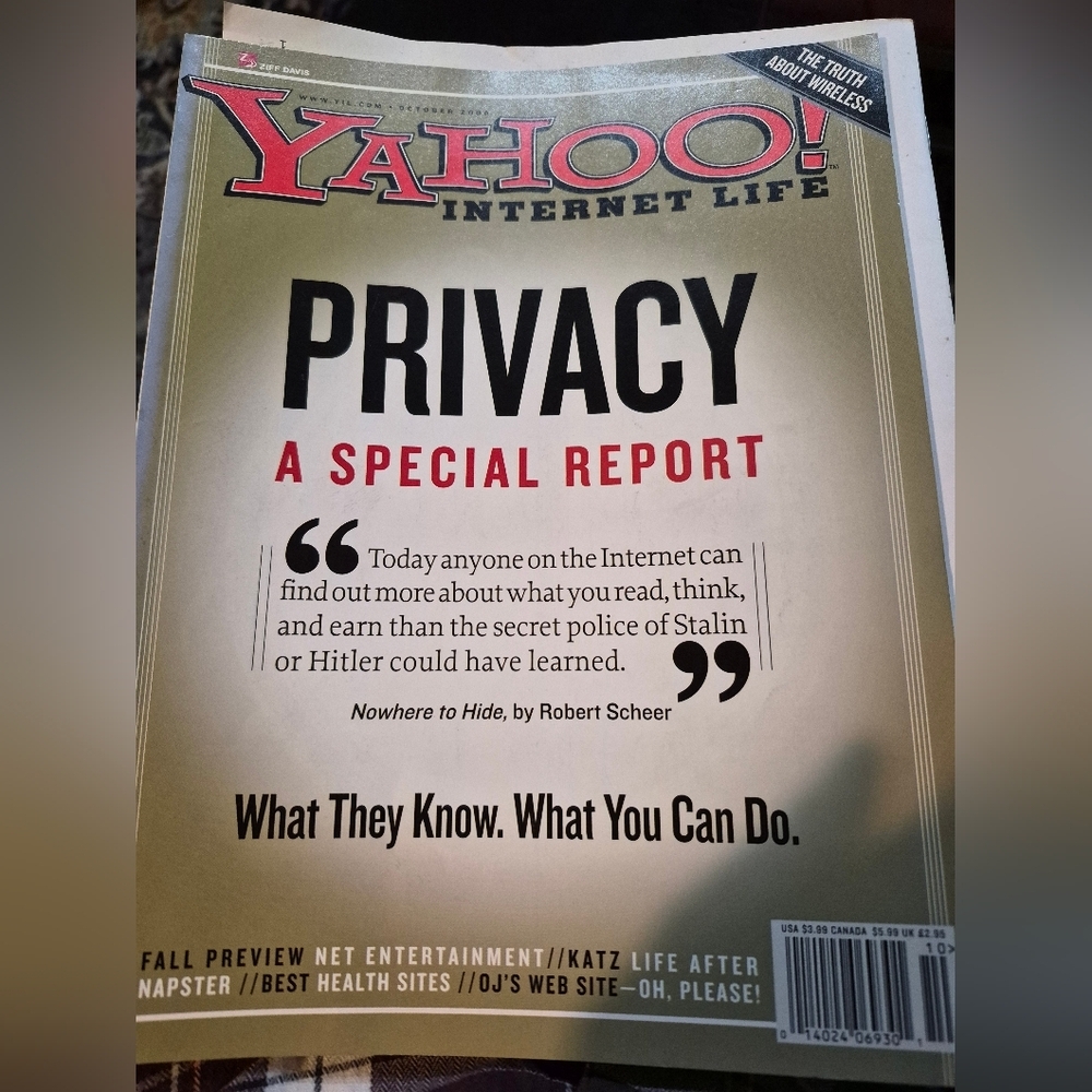 YAHOO! Internet Life October 2000